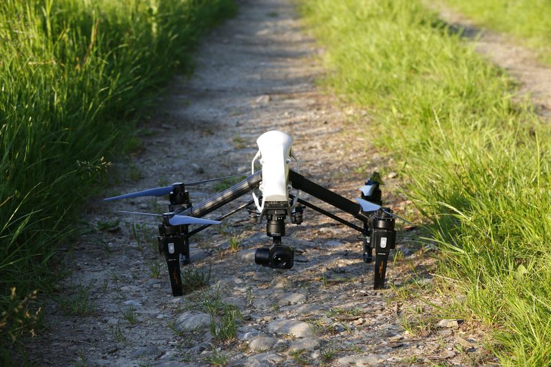 Moderne Technik und Jäger unterstützen bei der Rehkitzrettung