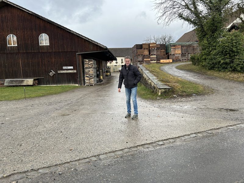 Zu Besuch bei Daniel Erb, der Kartoffeln im Paradies anbaut