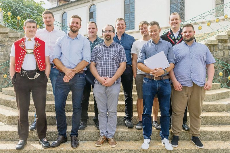 Die Absolvent(innen) der Fachschule 2.