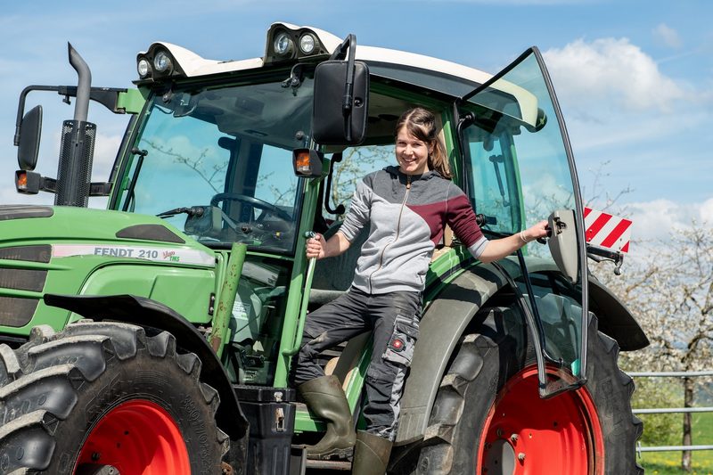 «Macht es, wenn ihr es machen möchtet», rät Nina Gertsch anderen jungen Frauen mit dem Berufswunsch Landwirtin
