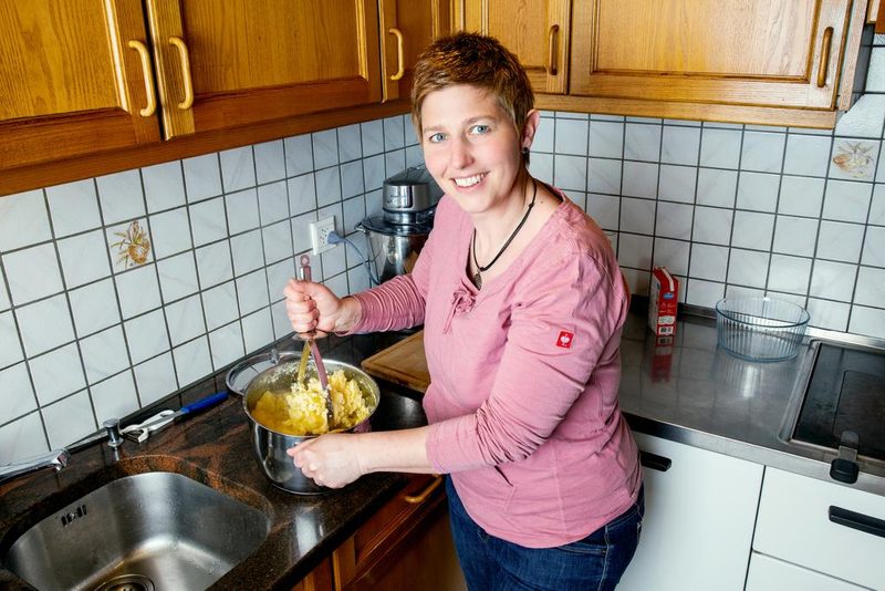 Thai-Curry kocht Monika Kurmann-Emmenegger nach Luzerner Art