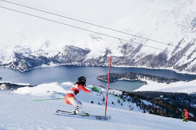 Eliane Christen fährt vor allem auf Slalom- und Riesenslalomstrecken. Sie liebt es, in der Bergwelt unterwegs zu sein.