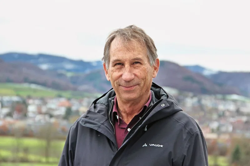 Porträt von Hansueli Dierauer