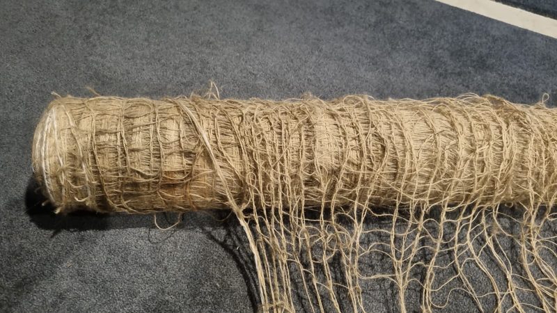 Vorführung am 27. Juni: Fressbares Ballennetz aus Jutefasern ausprobieren