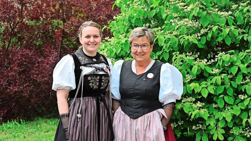 Flavia Ursprung (links) und Silvia Amaudruz haben demissioniert und wurden aus dem Vorstand verabschiedet.