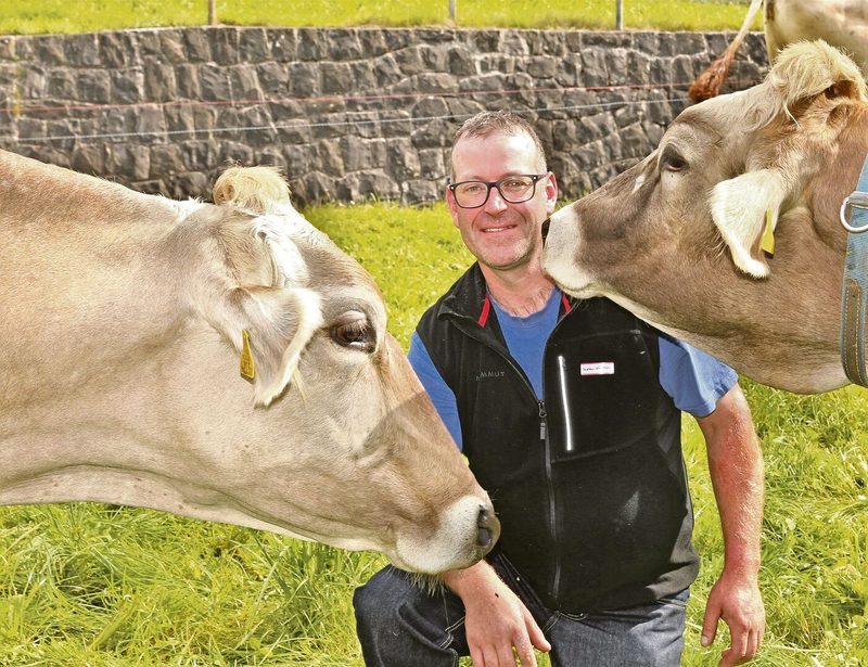 Die charakterstarken Mitarbeiterinnen im Milchviehstall