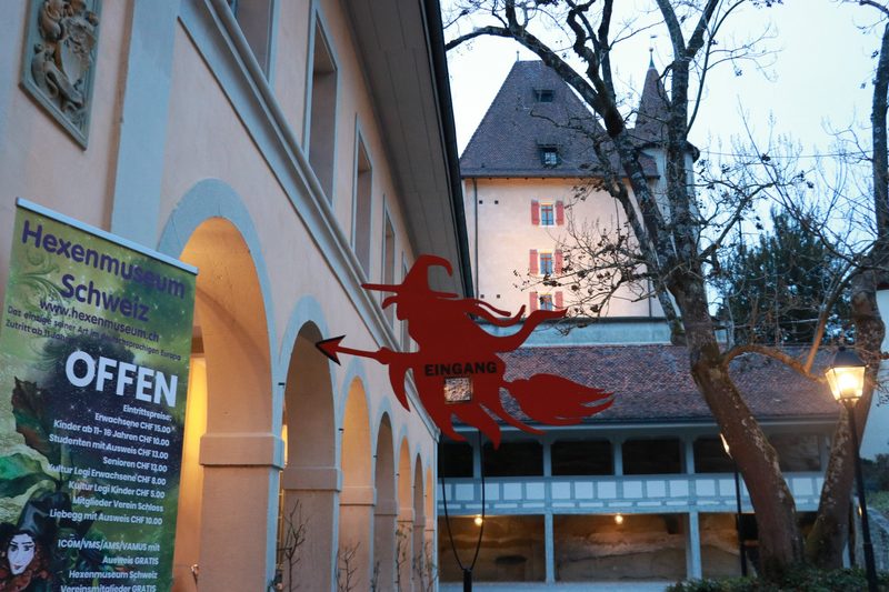 Magische Begegnung bei Dunkelmond im Hexenmuseum – für Landfrauen gratis