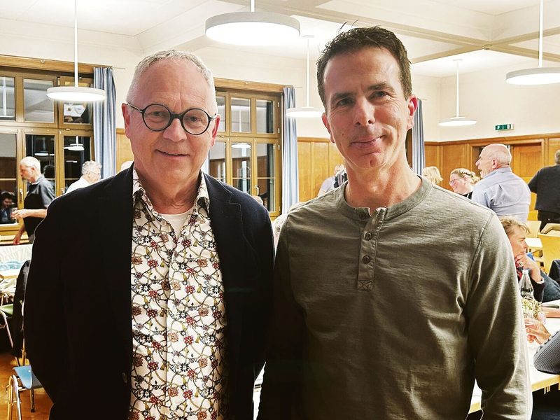 Werner Brunner (l.) von der Terraviva AG und Christian Rathgeb stellten ihre Betriebe vor.