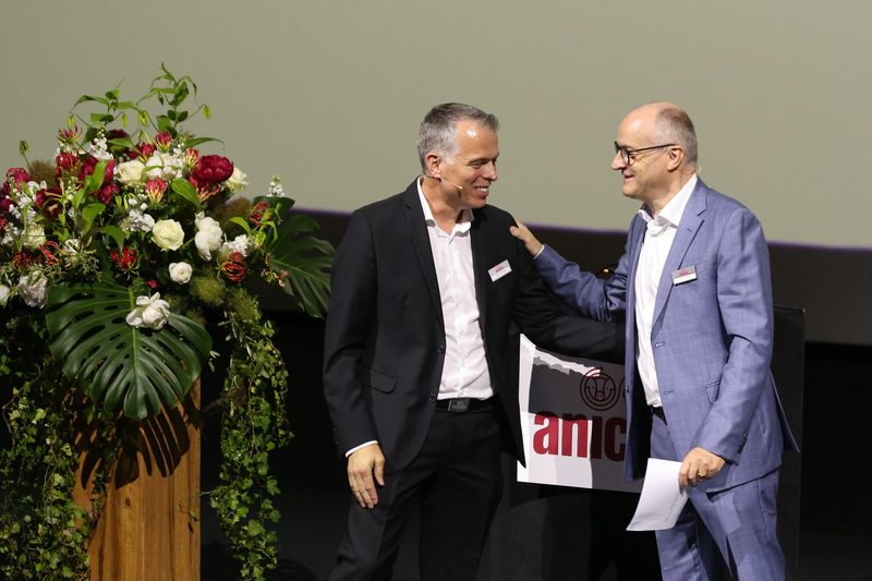 Grosses Kino bei der Anicom-Generalversammlung