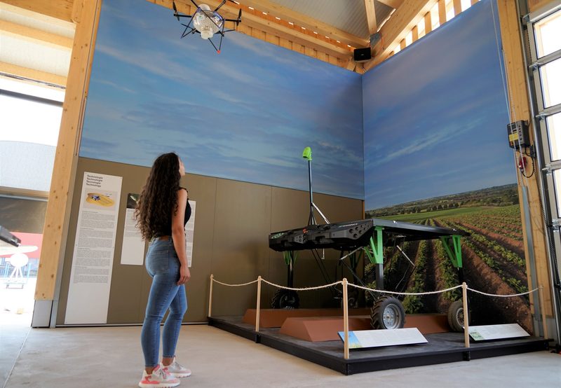 Im Verkehrshaus der Schweiz steht jetzt ein Bauernhof