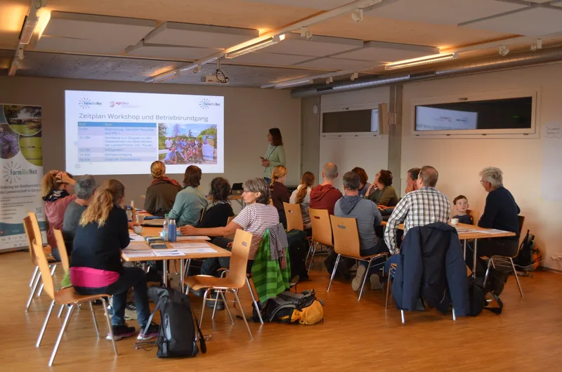 Buntbrachen und Untersaaten für die Biodiversität: Forschung, Beratung und Praxis an einem Tisch