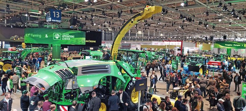 Viele Besucher und Medaillen-Gewinner an der Agritechnica