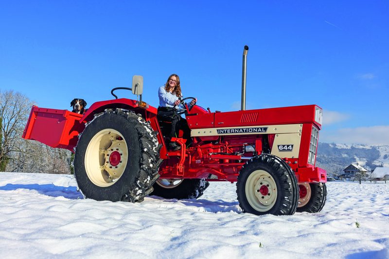 Jetzt bestellen: So sieht der TraumTraktor-Kalender 2025 aus