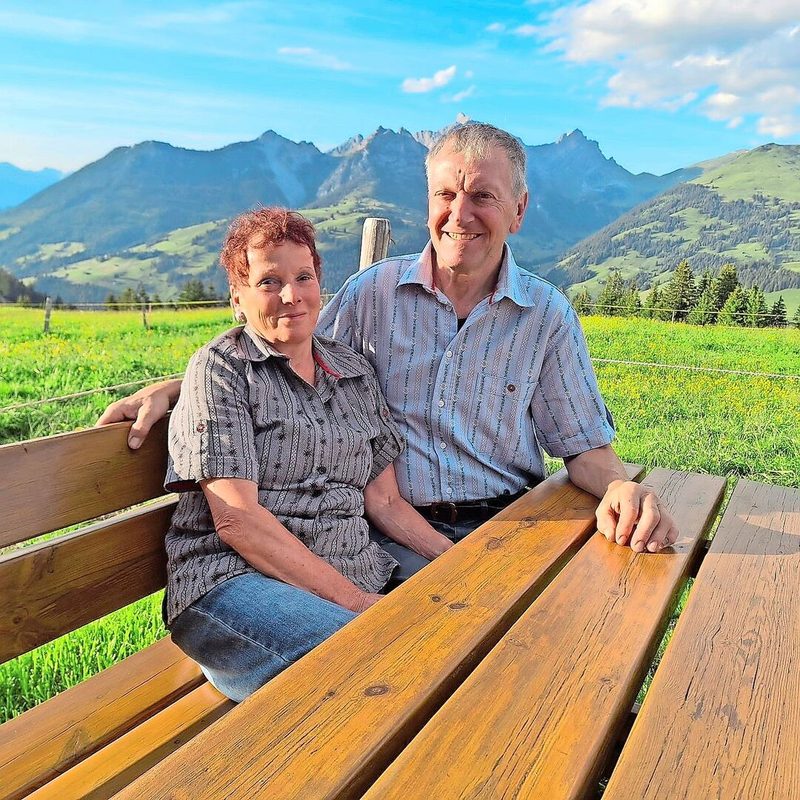 Werner Kocher und seine Partnerin Vera Fankhauser verbringen dieses Jahr den zweiten Sommer auf der Alp im Berner Oberland.