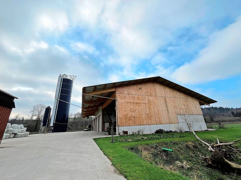 Der neue Betriebszweig des Neuhofs in Kiesen BE: Die Lagerhalle für Kartoffeln und Karotten. Das ist für Wabers eine Investition in die Zukunft.