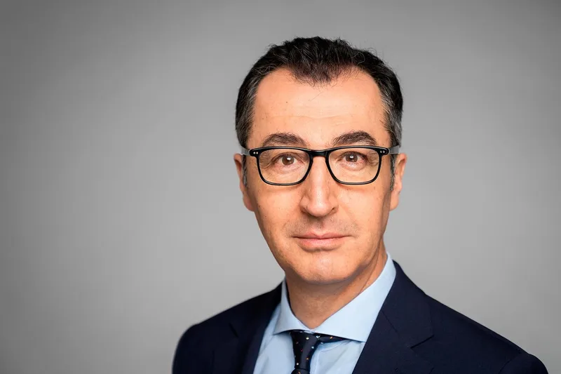 Deutscher Landwirtschaftsminister Cem Özdemir lässt an Rede Fragen offen