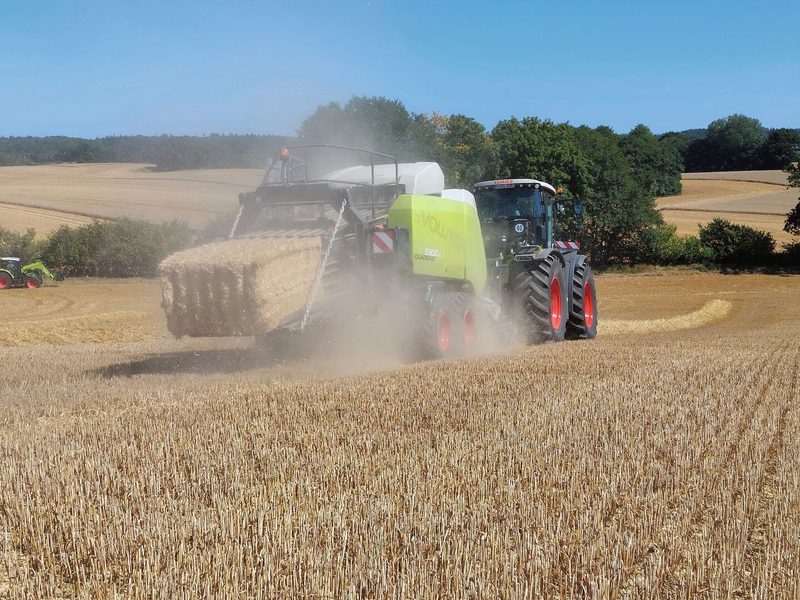 Claas Quadrant Quaderballenpresse
