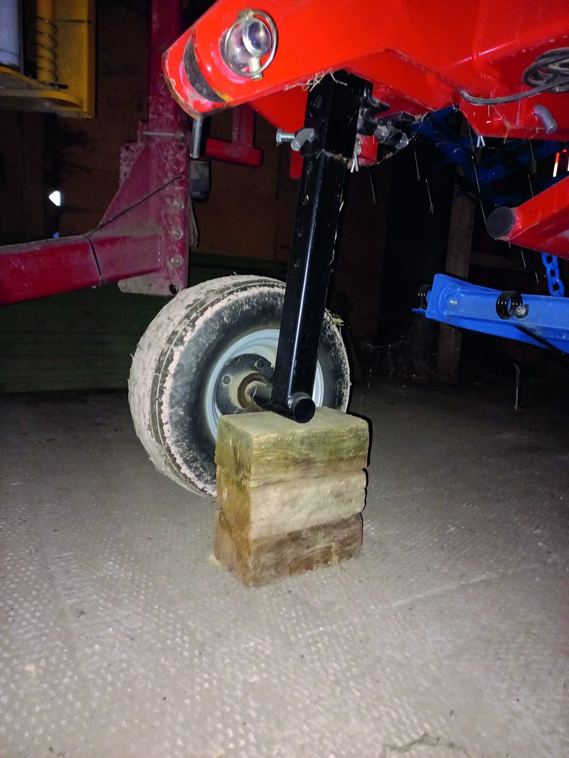 Landmaschinen für den Winterschlaf vorbereiten