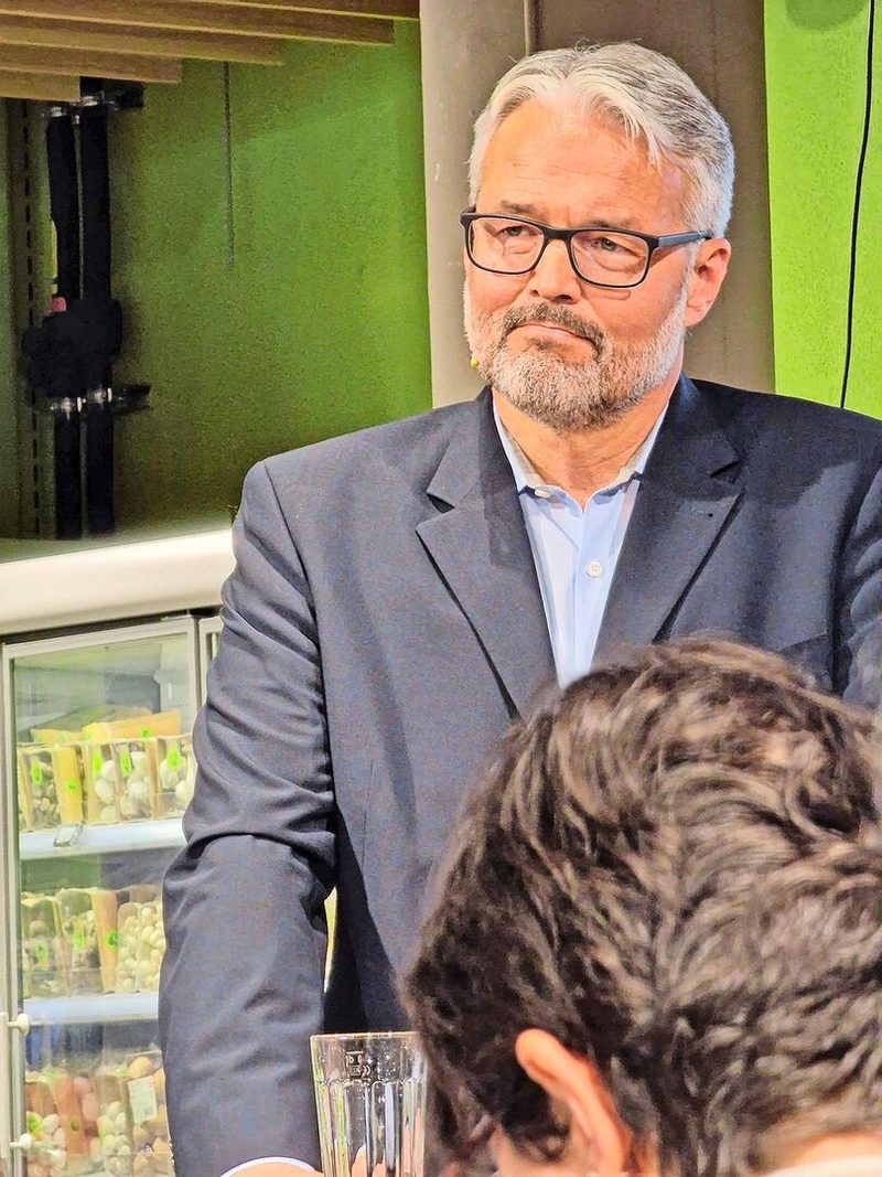 Peter Diethelm ist eine zentrale Figur in der Neuausrichtung der Migros. Er sagt den Discountern den Kampf an.