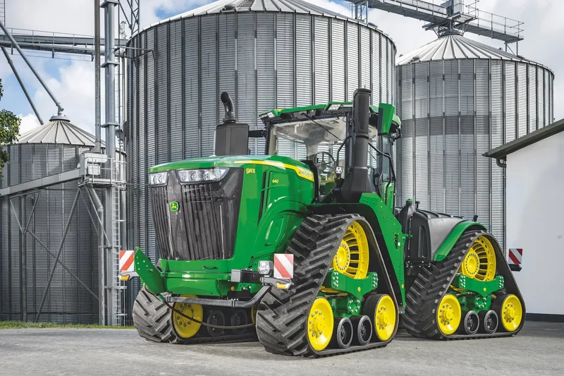 Die John Deere Serie 9 ist die Farm Machine 2022 in der Kategorie Traktor XXL
