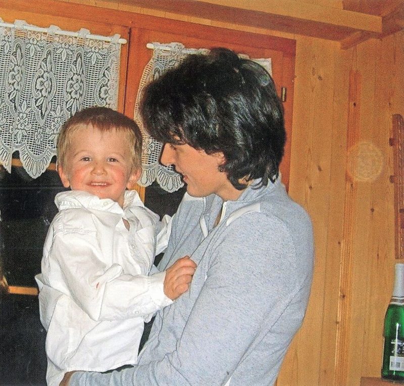 Damaris Saurer und ihr Sohn Simon. «Er war ein aufgewecktes Kind», so seine Mutter. Zur Familie gehören noch drei Töchter.