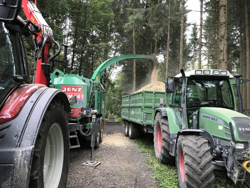 Walter Bütikofer heizt erneuerbar für über 40 Häuser