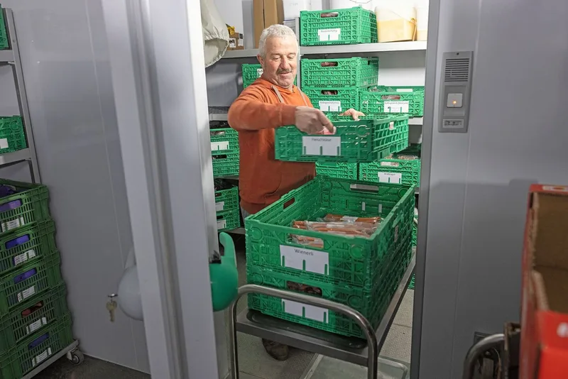 Seit Beginn der Corona-Pandemie ist die Nachfrage enorm gestiegen. Statt zwei Kühen haben Duperrex’ in den letzten beiden Jahren zehn Tiere verarbeitet.