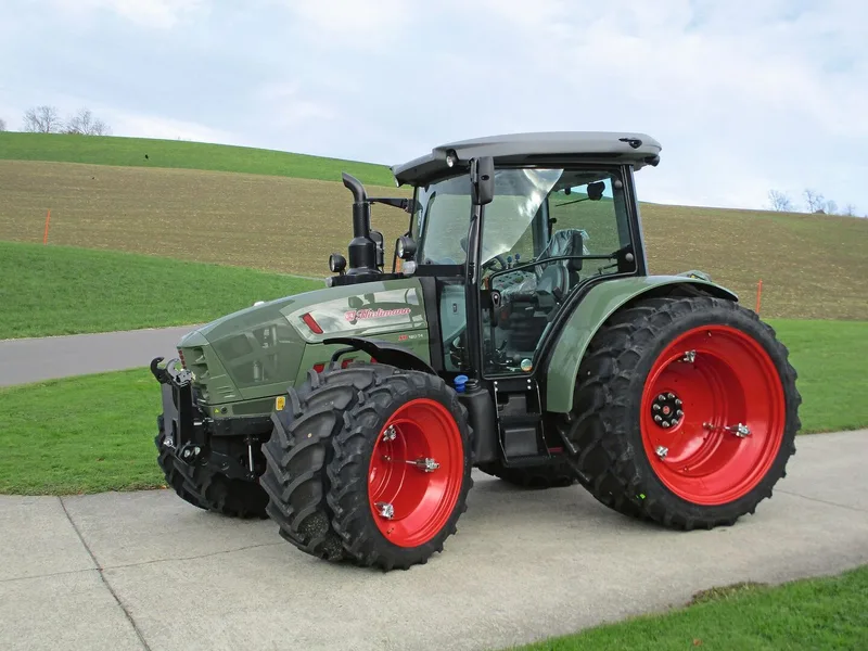 Mit dem Doppelradsystem Tractor Twin können Traktoren bis 390 PS mit Doppelrädern ausgerüstet werden.