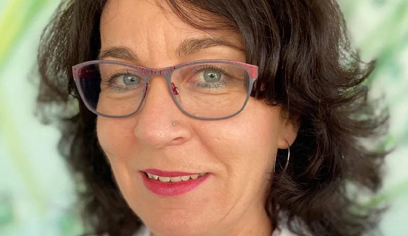 Renate Hurni (Betriebsökonomin FH), berät am Inforama Seeland BE zu Direktvermarktung. Bild: Inforama