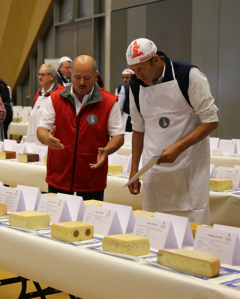 Marc Delacombaz ist mit seinem Gruyère AOP Käse-Schweizermeister 2022