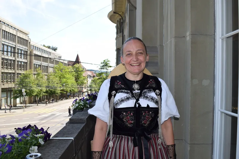 Das neue Schweizer Trachtenbuch zeigt Heimat, die verbindet