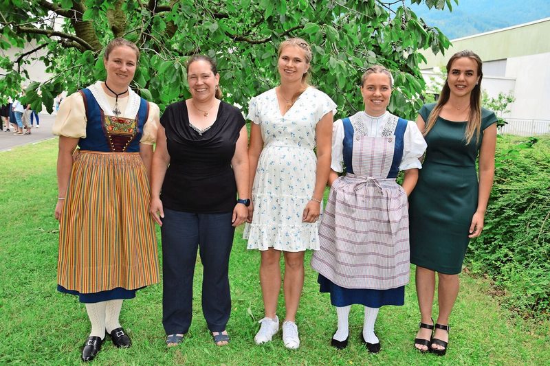 Die frischgebackenen Zuger Bäuerinnen FA.