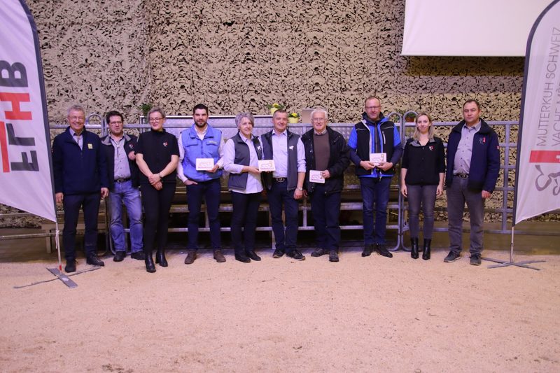 Am Herdbook-Award von Mutterkuh Schweiz wurden Zuchttiere mit hoher Lebensleistung ausgezeichnet