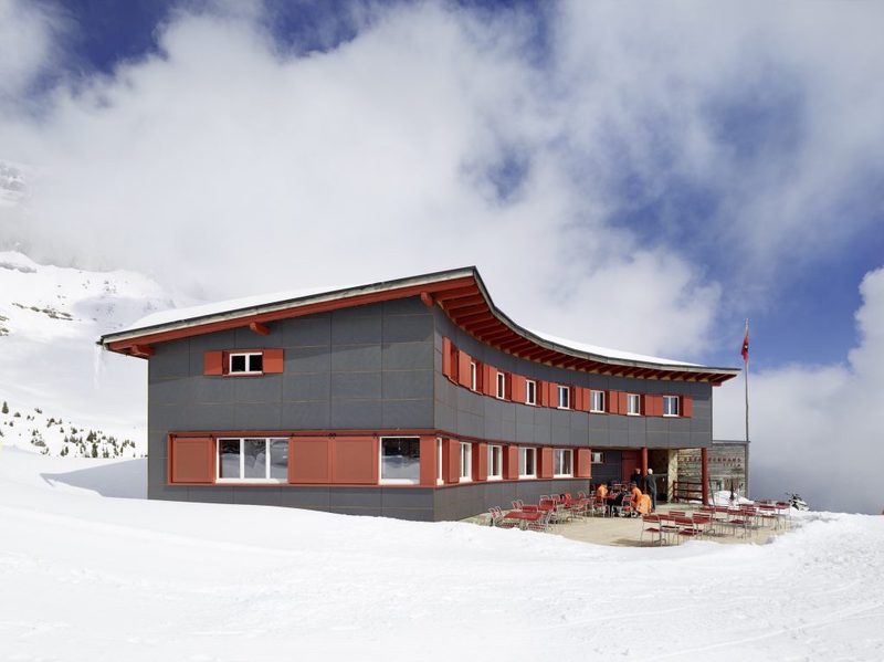 Landwirtschaftliches Zentrum Salez gewinnt Preis für klimabewusste Baukultur in den Alpen