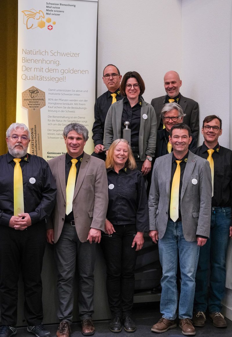 Der Imkerverband lanciert ein Blühflächenprojekt zugunsten von Honig- und Wildbienen