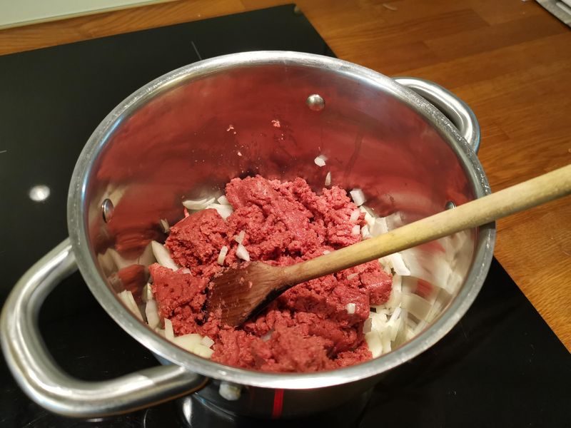 Warum es kaum Schweizer Proteine im Pflanzenburger hat